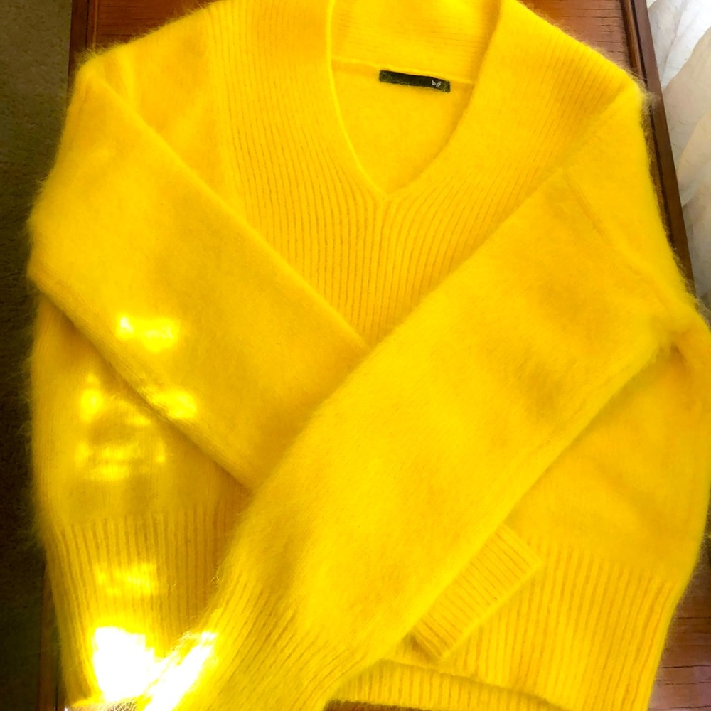 Rare fuzzy bright yellow sweater - EUC